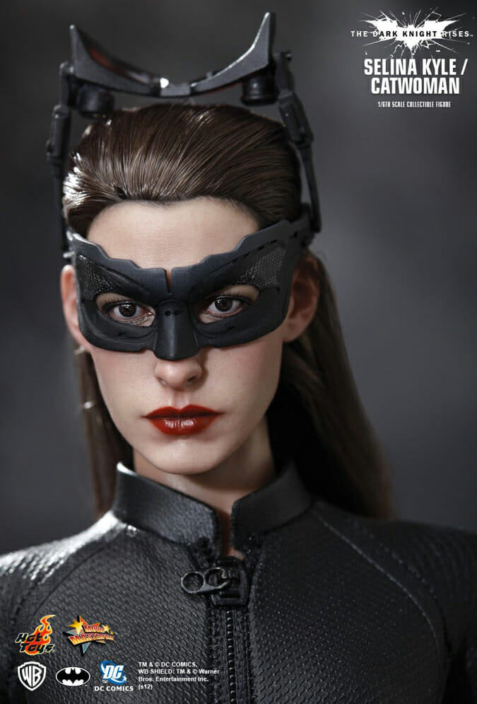 Hot Toys Catwoman Selina Kyle The